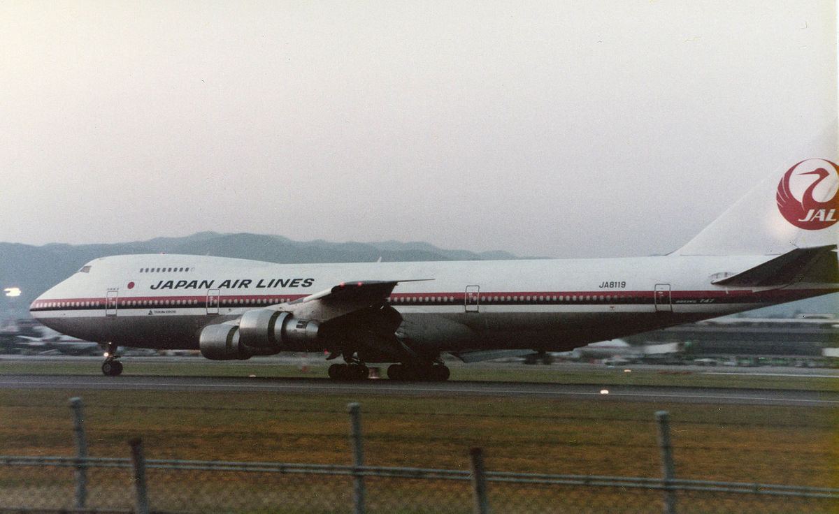 1200px-JA8119_at_Itami_Airport_1984.jpg